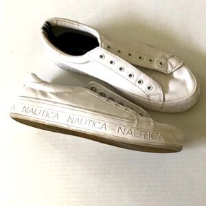 White sneakers for women size 7